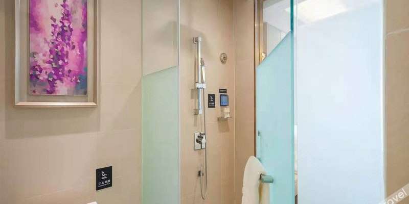room_3edca0a6-dbcf-4614-b2cc-fb4be76cb3b5.jpg
