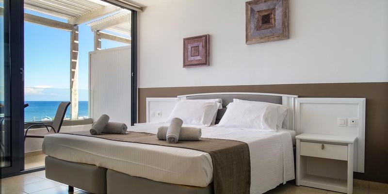 room_5ee43af0-24cc-4dfd-8afc-e7306c6de21c.jpg
