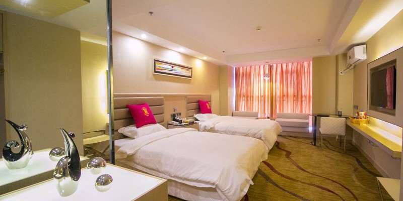 room_57a1ba76-20c8-4ba2-bc15-23620388eded.jpg