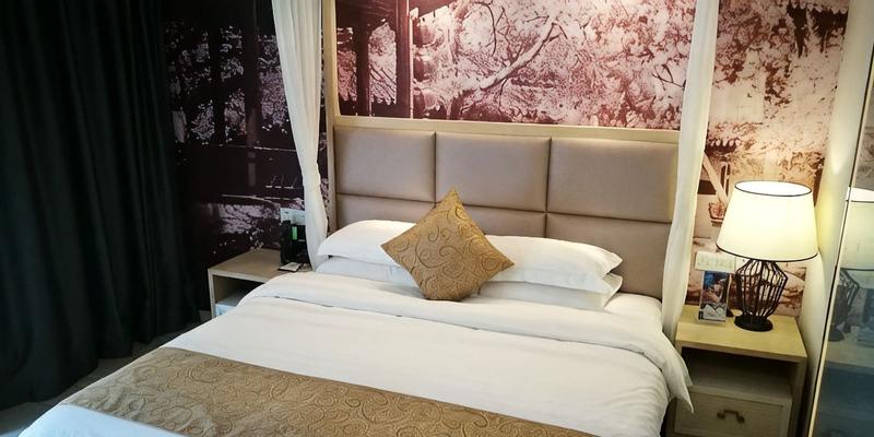 room_00b9ccea-a8e0-420c-8cbe-81c56009a7ed.jpg