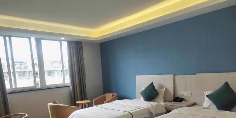 room_6b639ae4-b717-42c4-bd5a-66c35bfd2fb9.jpg