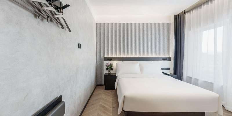 room_42c9b02a-be55-497e-88e1-0598004c5f7a.jpg