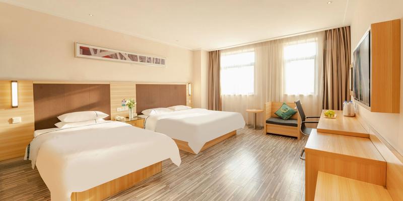 room_ca3f171c-e954-48c0-b24e-ba618c3a0e3b.jpg