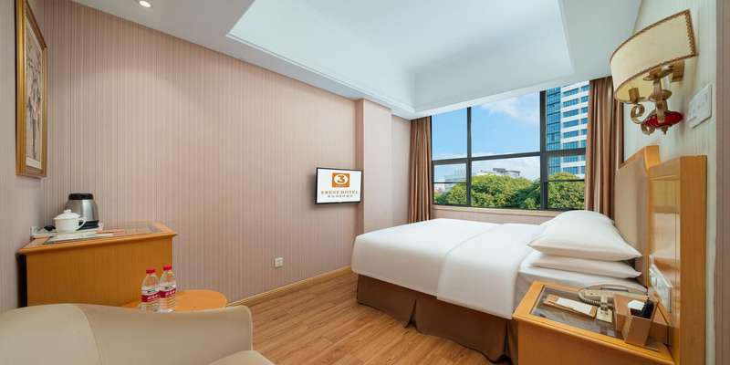 room_15f01b14-9037-4dbd-ac0d-cac7e24fe905.jpg