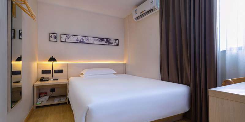 room_bdd08d98-eb8b-4e22-88e9-0c88cf4355e8.jpg