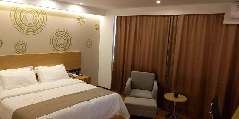 room_da1d9148-dfd8-4716-923f-afa24812e40e.jpg