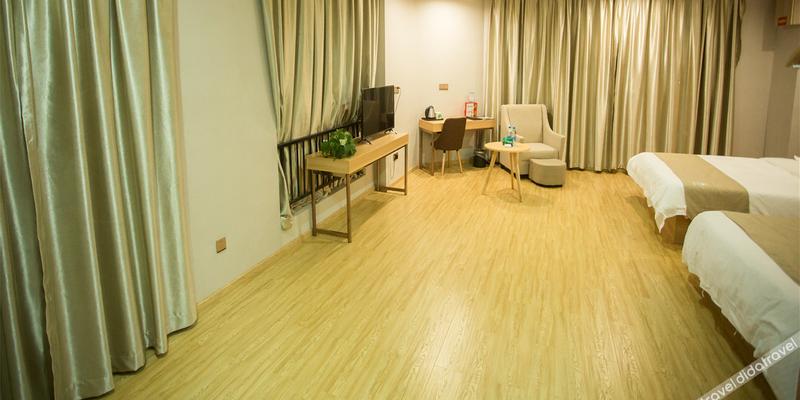 room_3b9423e3-e564-4fa9-8518-17eb8f6e0ea2.jpg