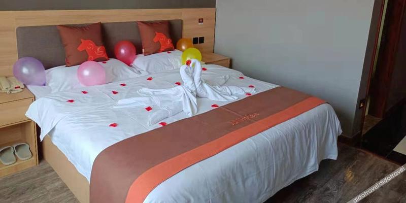 room_dc2a62bd-05d4-4c6e-9280-90fad30b6cd0.jpg