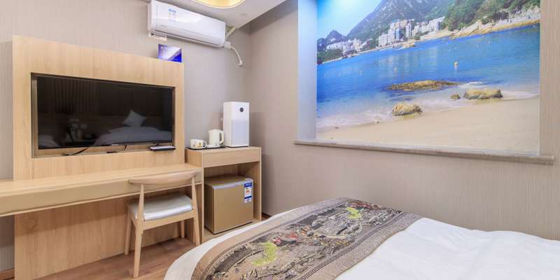 room_7587c5c8-a0d5-4bca-b761-6eaefb2c9953.jpg