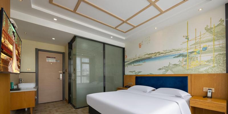 room_313f9c1d-d213-4725-8a7f-f704be721607.jpg