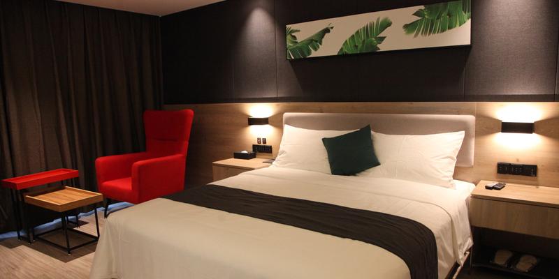 room_7ae63039-0c2a-4bdb-92a1-e78e8f38394b.jpg