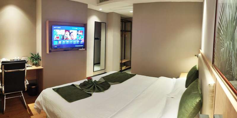 room_d6000e36-a912-43ee-a1f4-44ee9e7fa54b.jpg