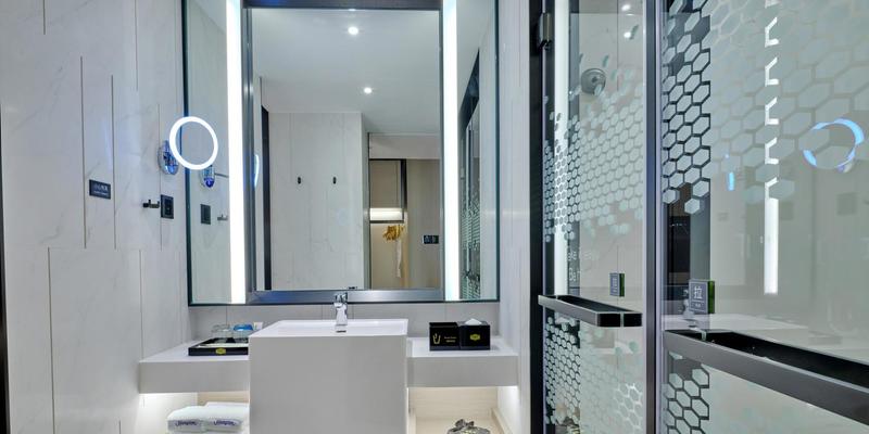 room_b97a54a3-be74-4cff-8ae3-3ab273de6f9a.jpg