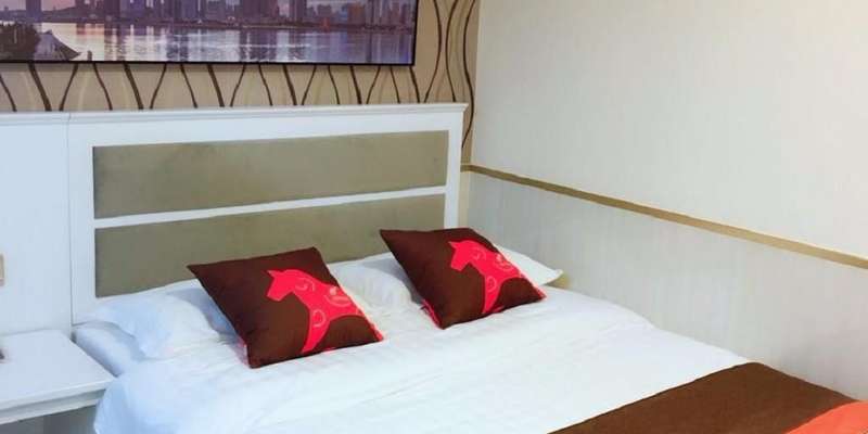 room_88b98040-0210-4018-9967-3f297b79cceb.jpg