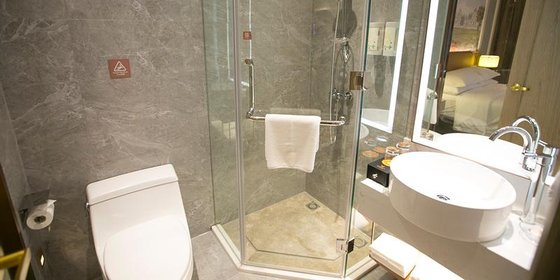 room_a9c4ed4d-048d-4e4f-b5b7-7ab1f241abe8.jpg