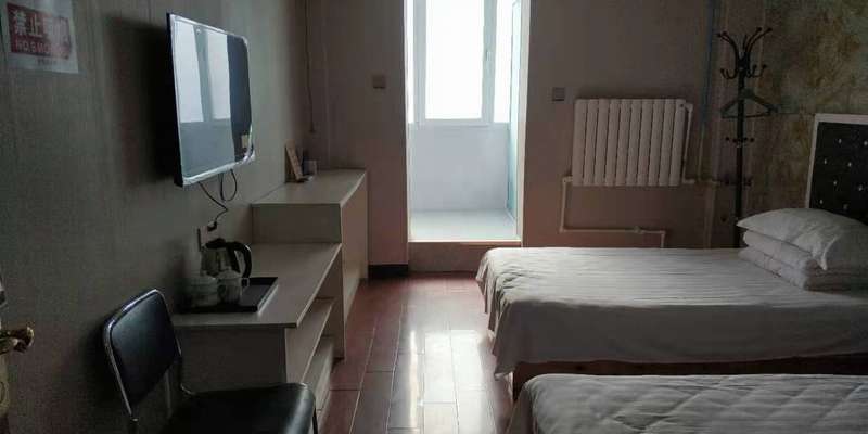 room_d2dd6fa5-63ff-47d5-bbfd-b6d972718b3e.jpg