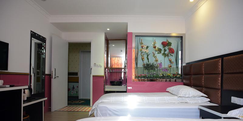 room_7f712d1f-cc62-4f47-9ed3-5545dfb2c356.jpg