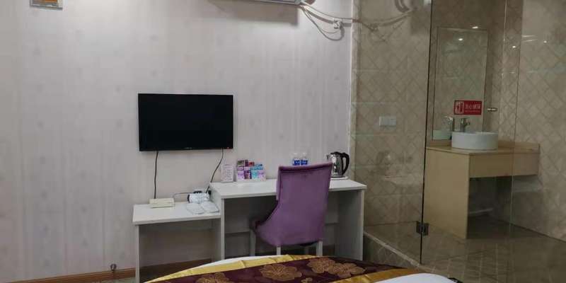 room_fa5105b1-80d7-41bd-9f77-7b897fbd1afd.jpg