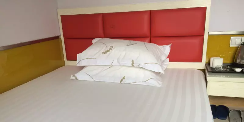 room_ec9d4897-3714-443e-9e20-2ff1b0b393a5.jpg