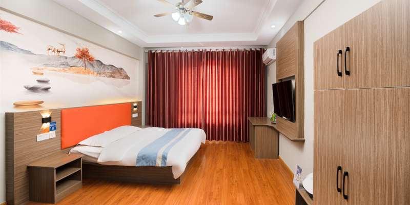room_93903c4b-cfc6-4464-baa0-8f8f66aea822.jpg