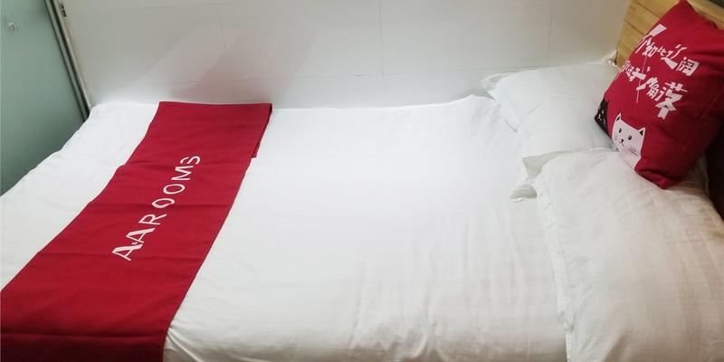 room_3a8a5cda-9737-4d4d-b9f9-3680e88a68cf.jpg
