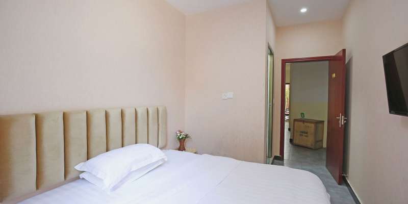 room_58bc06b0-3f9e-4e77-a4a1-376bf6a12c0c.jpg