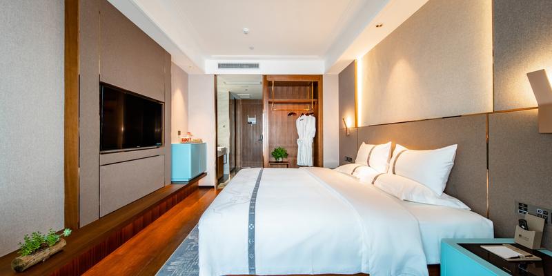room_a3572db9-ff24-4fb7-8b7a-3457eaa48b85.jpg