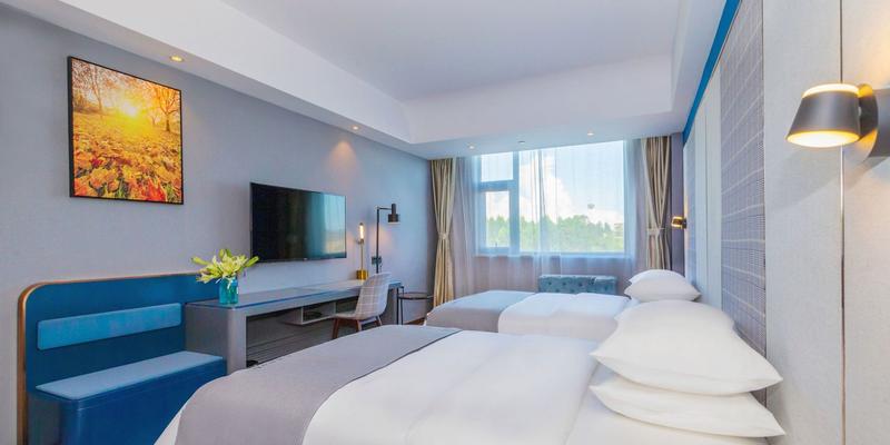 room_7b7ceda9-2460-441e-85e5-5593378f0fb7.jpg
