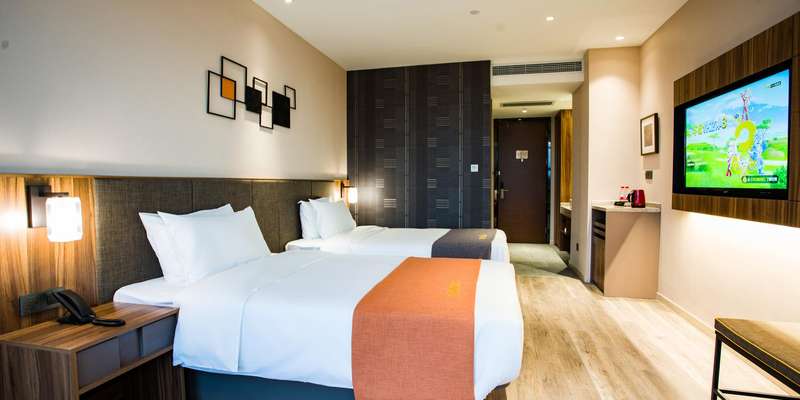 room_601c2bd2-2e38-4e5a-89c4-47da794f82b5.jpg