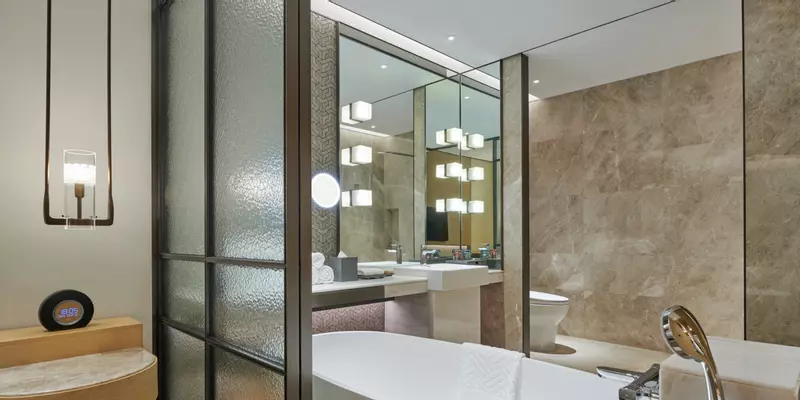 room_c92f628d-3100-4be8-8f9c-a3fd2d066e3a.jpg