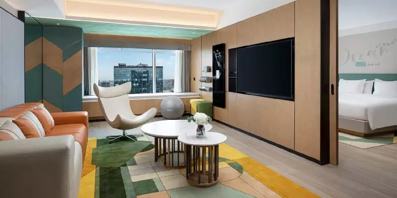 room_3b5f1df8-a885-460e-9ada-c7eb8f4b8027.jpg