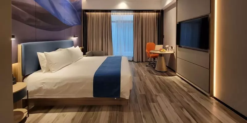 room_3e79fe9c-ba72-4b2c-aa32-b68814d2408e.jpg
