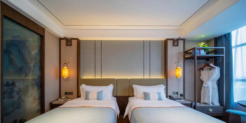 room_96f7aa55-3ff9-4ae3-bad9-cf190b3e97c2.jpg