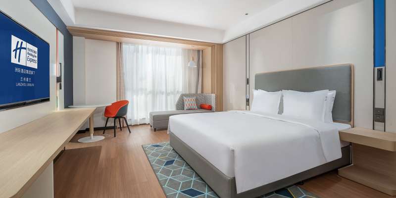 room_45873d95-0fb2-4f2b-a393-7b98ff7d8638.jpg