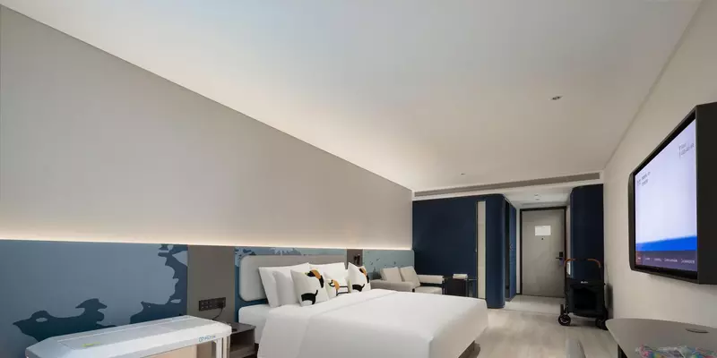 room_3b5955a7-4b3d-48dd-8a38-7ccee68438ff.jpg
