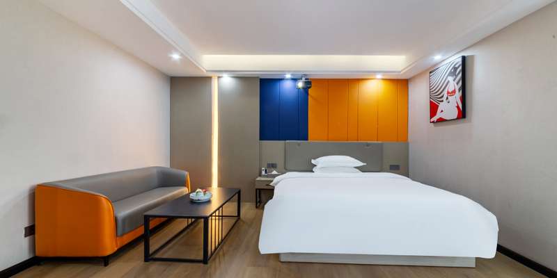 room_69b24f42-215b-4339-bd0c-5dd5a07a21da.jpg