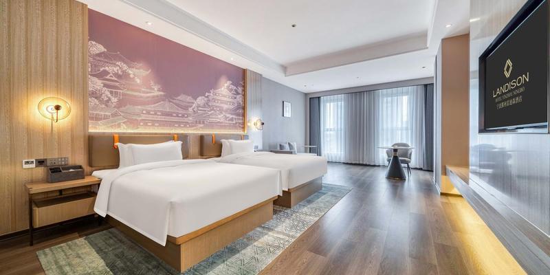 room_6cd56ee9-9782-445e-92ae-cc73ba92757f.jpg
