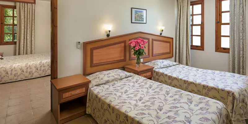 room_7d09c263-c53b-41bf-b48b-16936aae5a7c