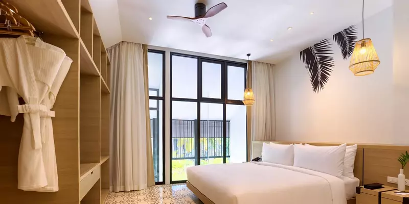 room_3197aaba-157c-4048-886f-bbc9fbb24015
