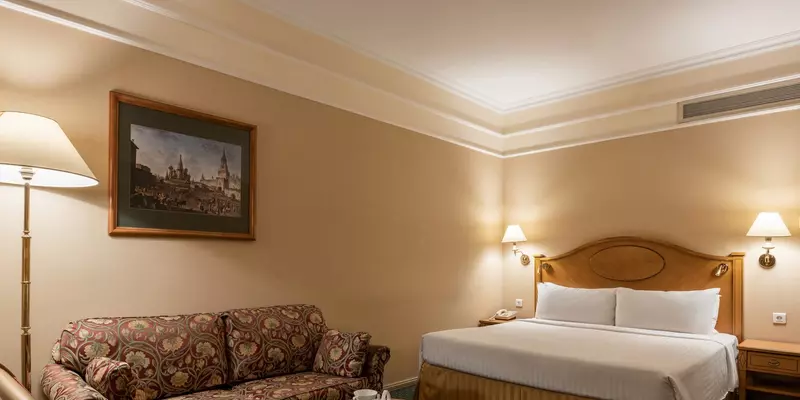 room_1a7aff85-c37a-464e-9642-e4fff62b927a