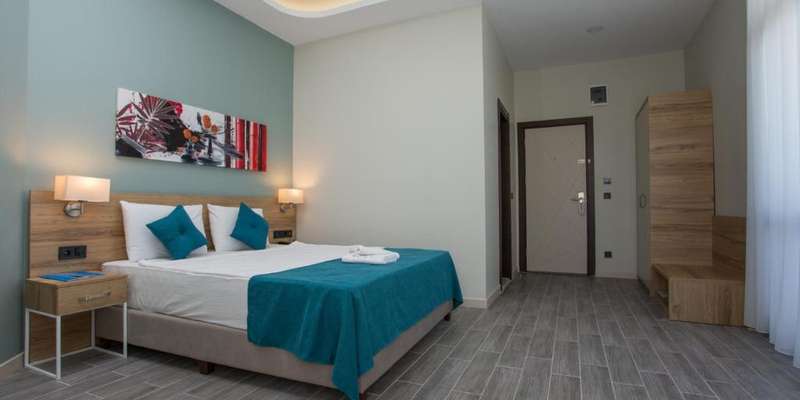 room_82cb47d6-875d-4477-a299-36963c593b84