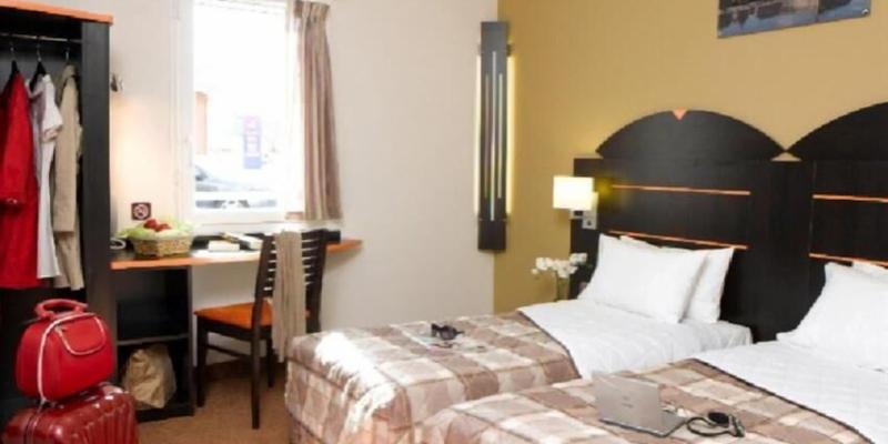 room_48367b43-6a42-4e3f-9e7d-447a19a6eefc.jpg