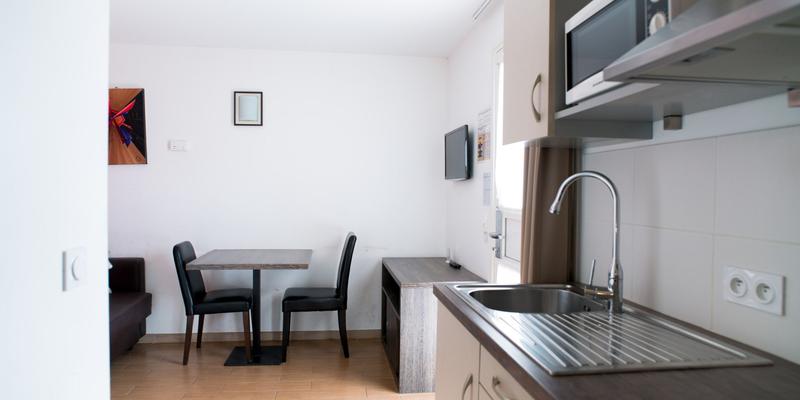 room_2fe4f285-c0e6-4c2b-92e7-a04a16dc124e.jpg