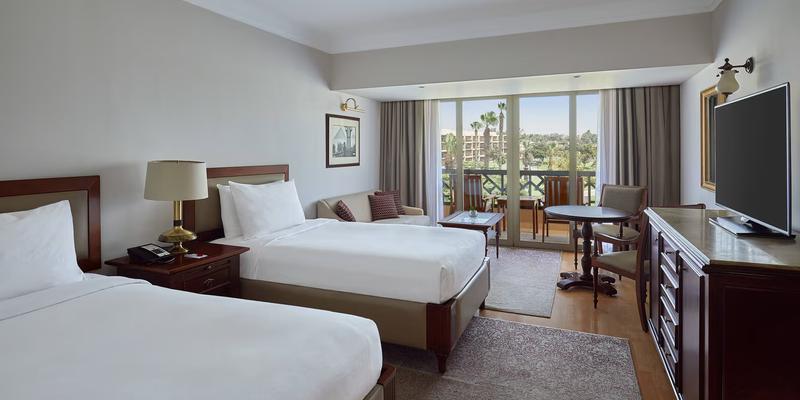 room_7aeb8c16-5220-4b4e-97eb-3f07f6dc1e45