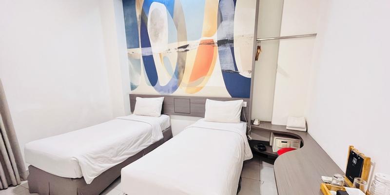 room_e09f3f7c-e3e8-4010-94bd-70abca48b0e1.jpg