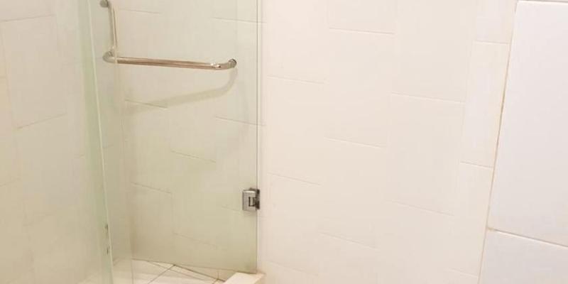 room_ce047280-408c-4f3b-8b36-4e59aff536c8.jpg