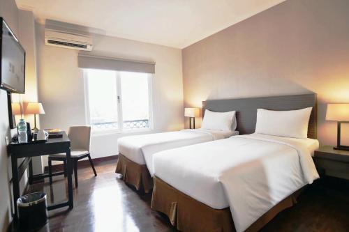 room_d682929d-edae-4d7d-bc60-5a1d1a7198a8.jpg
