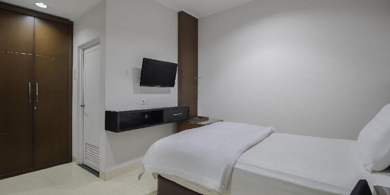 room_1fdfb08c-69ee-4a20-b42c-263d7e3e67e8.jpg