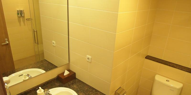 room_5aa6542e-00ff-4764-ad47-25da7b023928.jpg