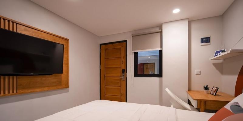room_7b95de2e-b1f9-421d-9a98-08cdd214f1bb.jpg